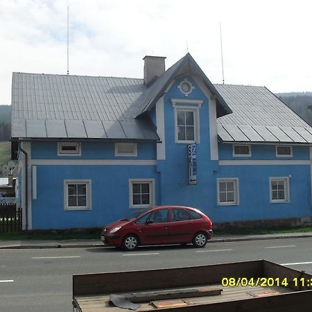 Modry Dum Apartment Horni Marsov Bagian luar foto