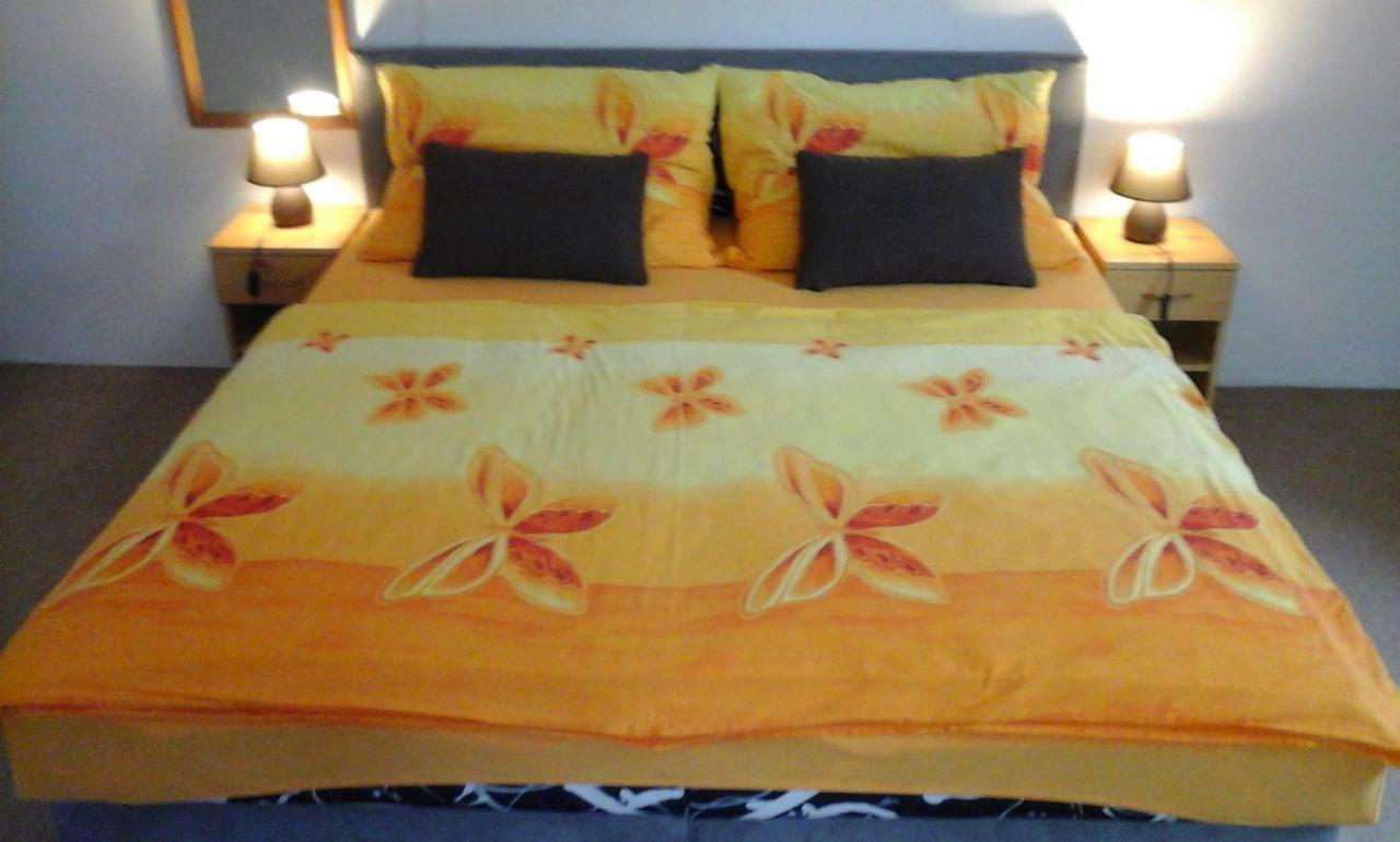 Modry Dum Apartment Horni Marsov Bagian luar foto